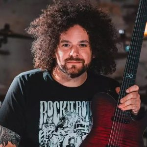 [Video Course] Beginner Guitar by Rabea Massaad, Musicisum